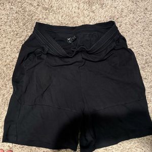 Men’s Nike Tech shorts XL black